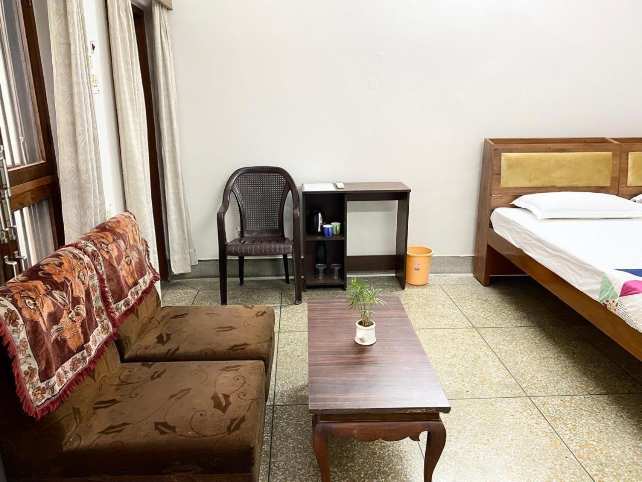 Garden View Residency Lucknow Exterior foto